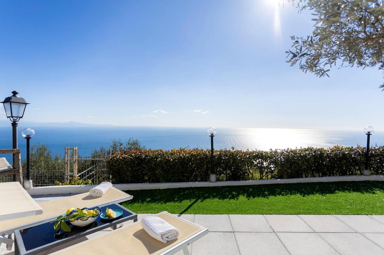 Holidays Perla D'Amalfi Exterior photo