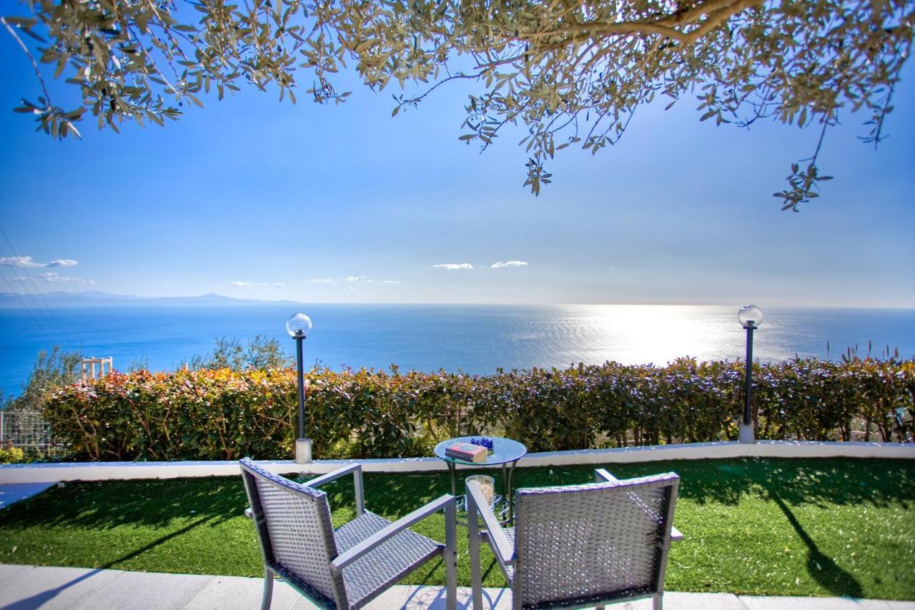 Holidays Perla D'Amalfi Exterior photo